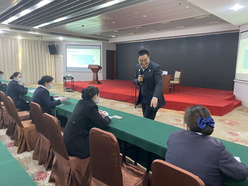 深化產(chǎn)教融合，助力地方經(jīng)濟 酒店管理專業(yè)培訓(xùn)團隊餐飲管理服務(wù)能力提升路徑探索